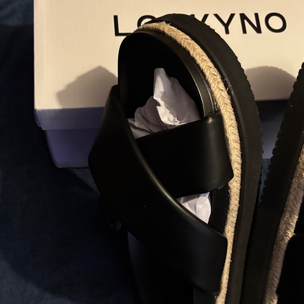 Women's Black Criss-Cross Slide-On Sandals Size 9